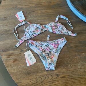 Maaji Reversible Floral Bikini Set NWT size small